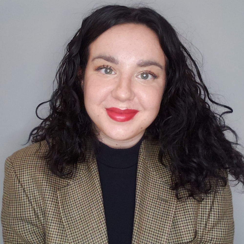 Meet your Posher, Lydia